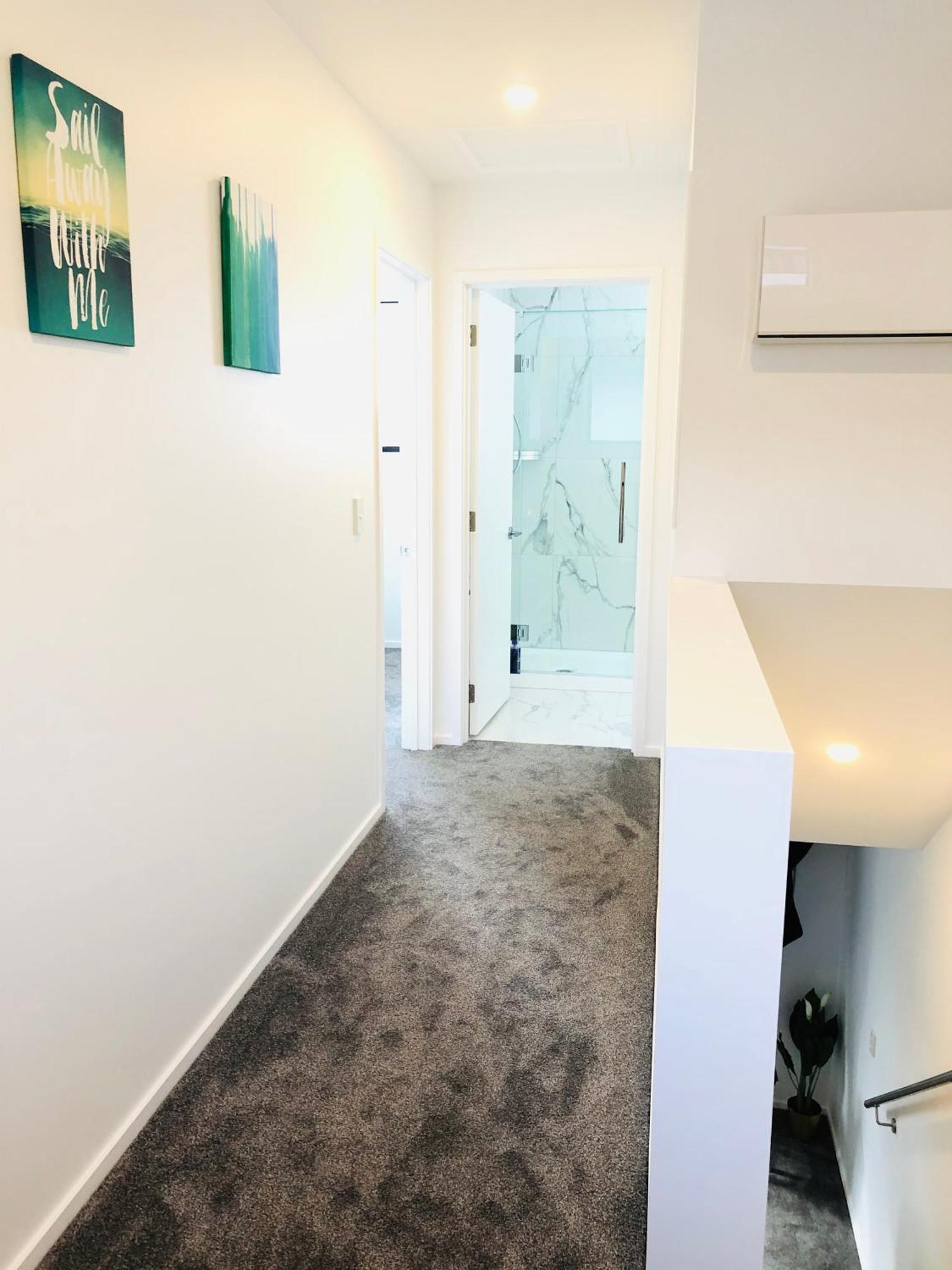 شقة Arena,Railway Station Townhouse With Free Car Park كريستتشيرش المظهر الخارجي الصورة